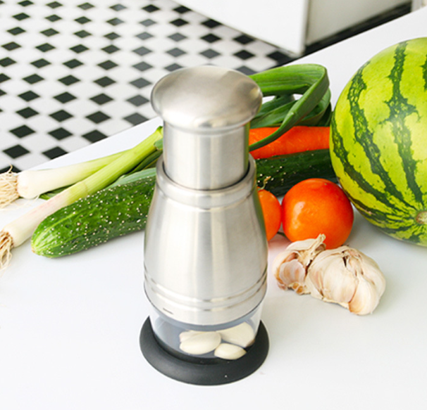 Cortador de Ajo de Acero Inoxidable para una Cocina Eficiente